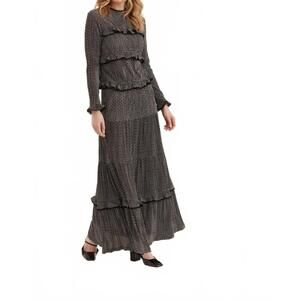 NEW BEAT 2-piece skirt set in black